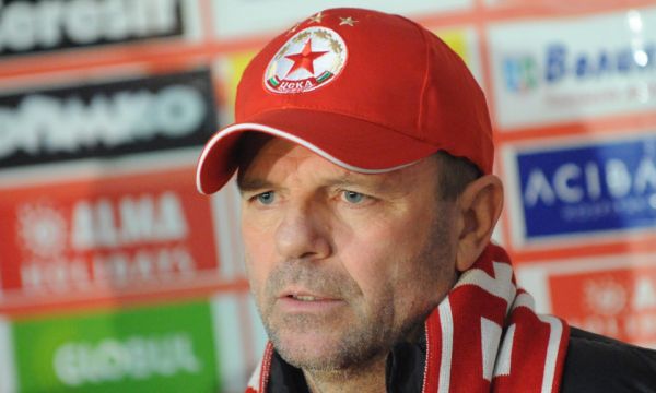 Стойчо Младенов отново сред фаворитите за нов треньор в ЦСКА