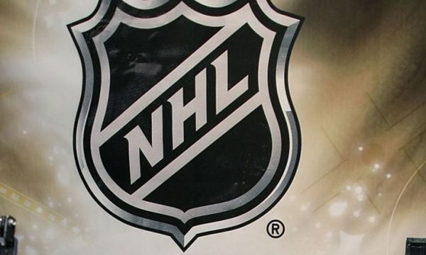НХЛ постави рекорд по посещаемост 
