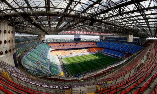 Интер ще победи Верона в Милано