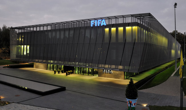 ФИФА сне всички обвинения към Юнайтед за трансфера на Погба 