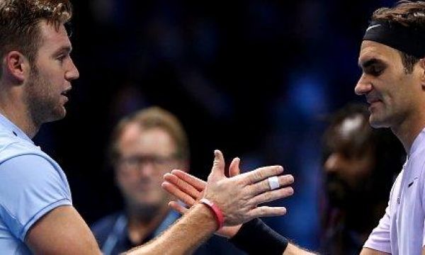 Федерер започна с победа в Лондон (видео)