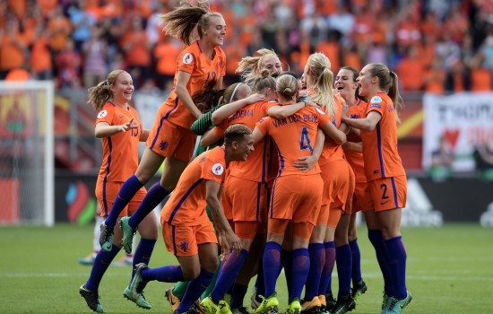 Женският отбор на Холандия стъпи на европейския връх 