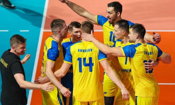 Украйна се класира за ¼-финалите на Евроволей