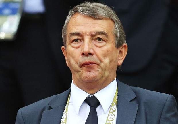 Шефът на немския футбол също е замесен в скандала с ФИФА